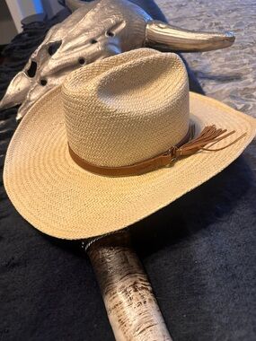 Wrangler Natural Straw Hat with Ribbon Trim